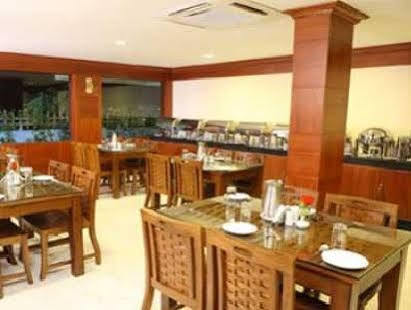 Meenakshi'S Sunshine Hotel Madurai Exterior foto